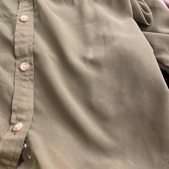 AEO Button down - Picture 8 of 15